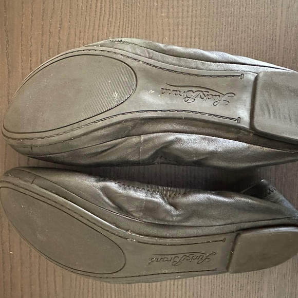 Lucky Brand Emmie Ballet Leather Flats Color Black in size 7.5 - Picture 12 of 12